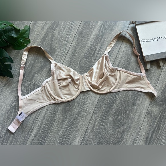 Delicates Second Skin Satin Unlined Unpadded Underwire Vintage Bra Champagne 34D - Picture 5 of 8